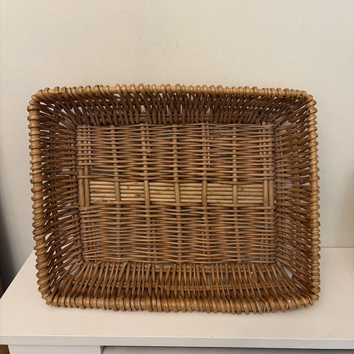 Shallow wicker straw willow - wicker,