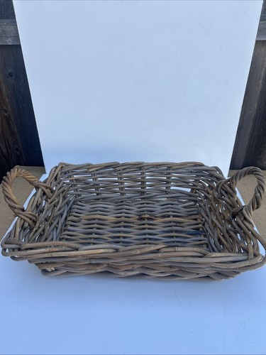 Medium wicker rectangular - medium,